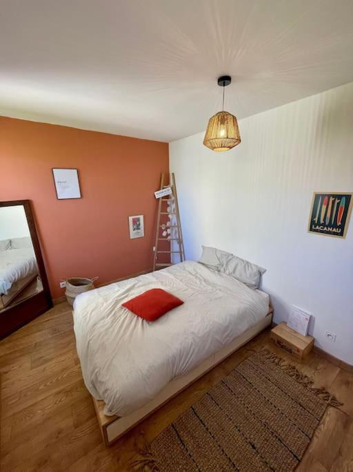 Charmante Maison De Village Au Pied Du Luberon Cabrieres-d'Aigues Esterno foto
